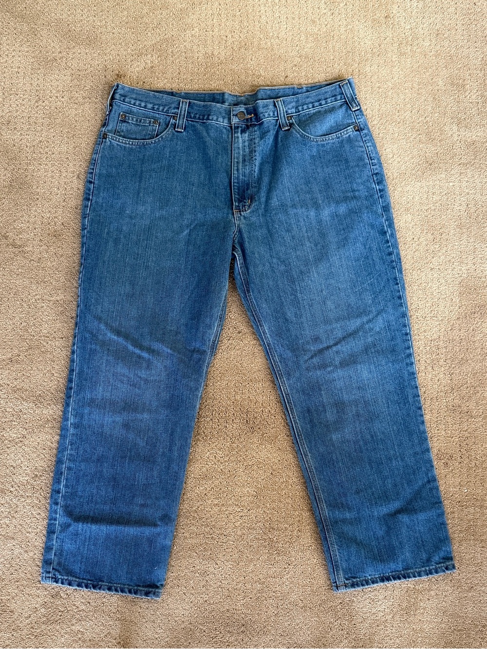 Carhartt Men's Jeans - size 42 x 30 Relaxed Fit
